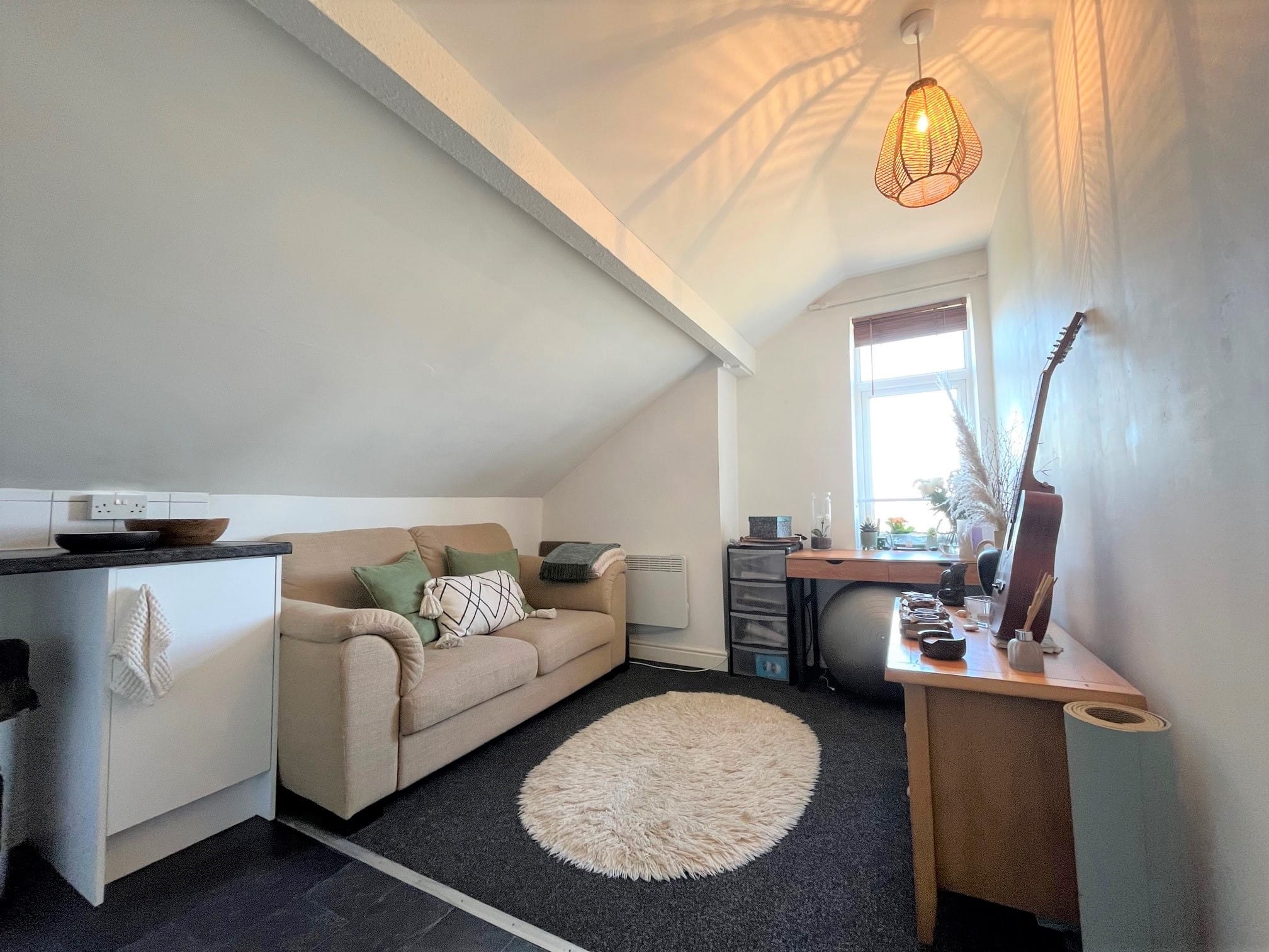 Read more about the article Flat 3, Noster View, LS11