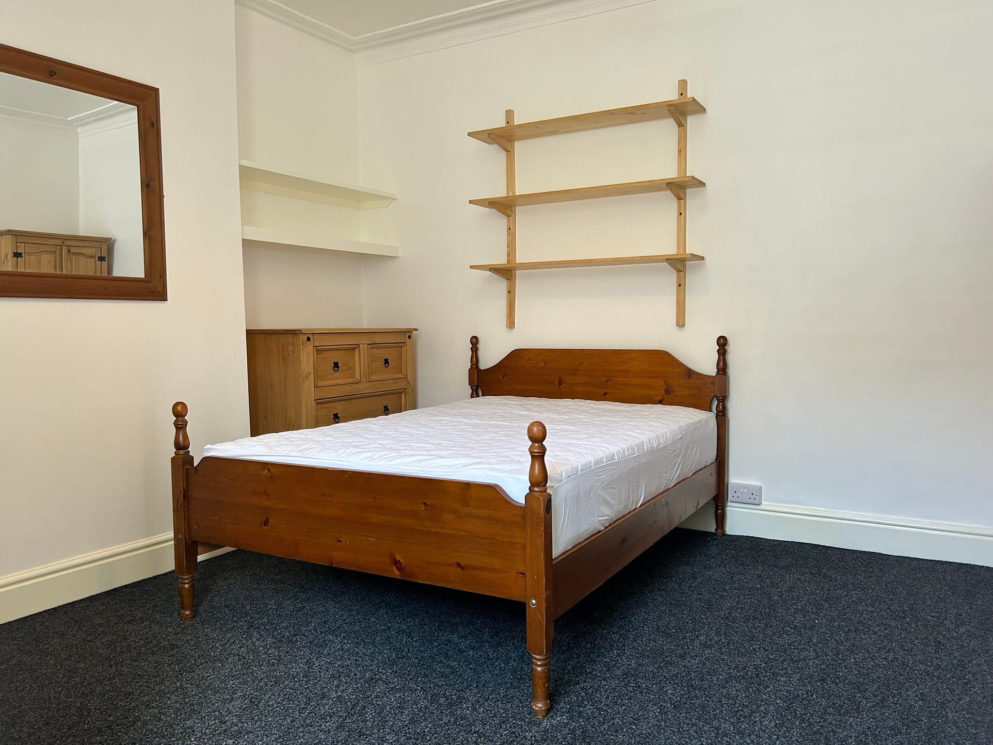 Read more about the article Flat 1, Noster View, LS11